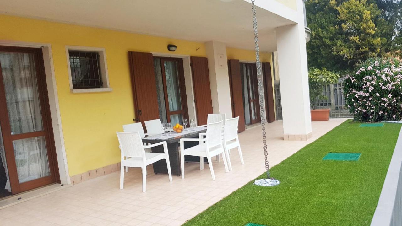 In Vacanza Da Miki 03 ديسينسانو ديل غاردا المظهر الخارجي الصورة